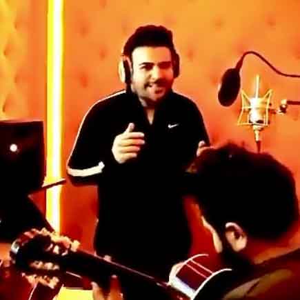 آهنگ امید آمری